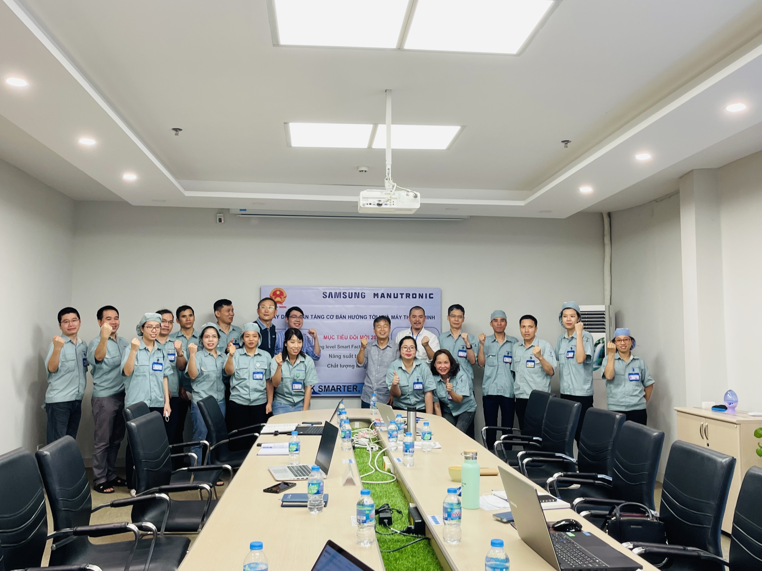 Manutronic tham gia vào dự án phát triển nhà máy thông minh (Smart Factory)